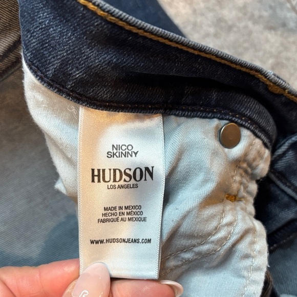 💥 Hudson Nico Skinny Jeans • Size 26 • Medium-Dark Wash w/Frayed Hem 💥 - Picture 10 of 13